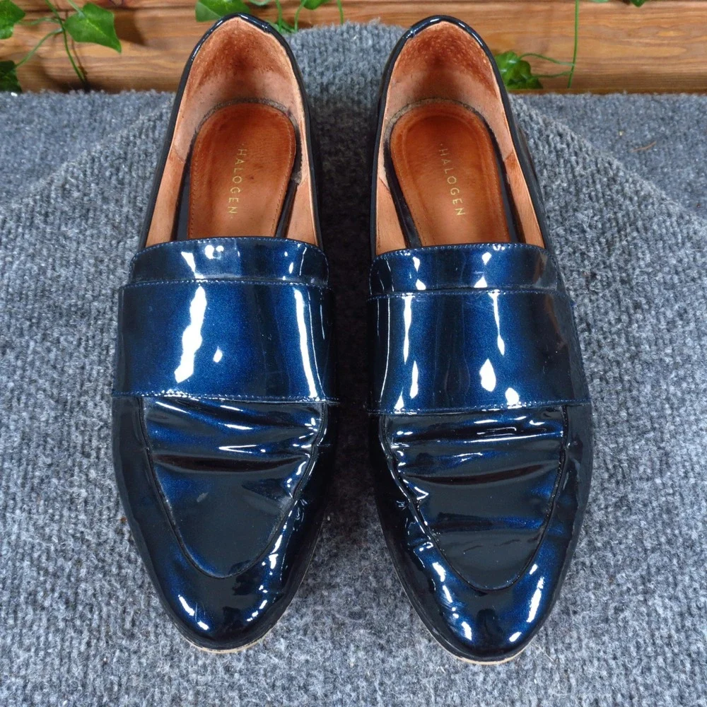 Halogen Pointed Toe Women Loafer Sz 8 Business Casual Navy Blue Metallic Leather